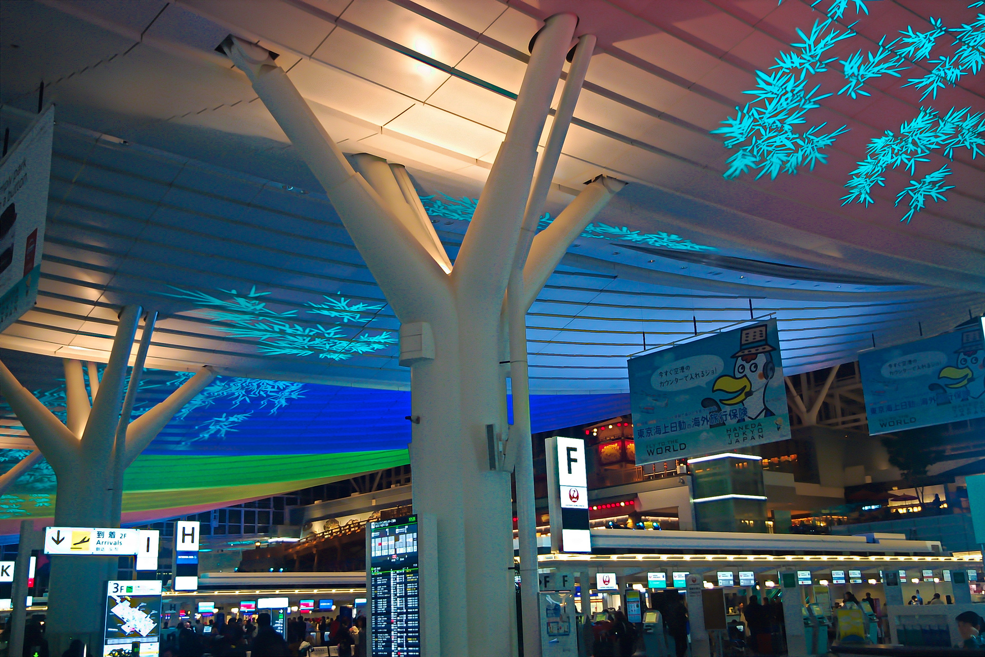 夜景 花火 イルミ 羽田空港 国際線ターミナル 壁紙1920x1280 壁紙館