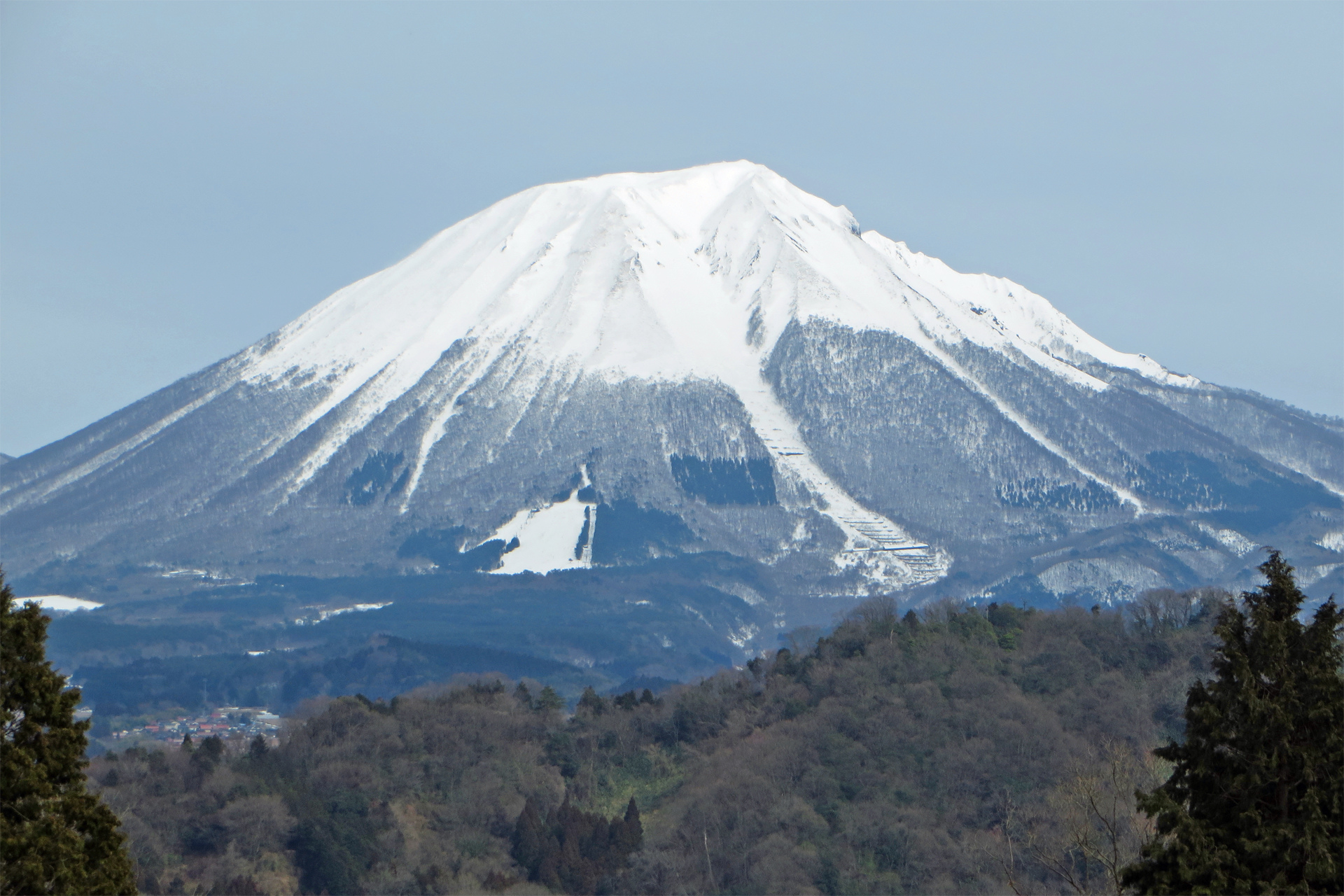 日本の風景 伯耆富士 大山 冬2 壁紙19x1280 壁紙館