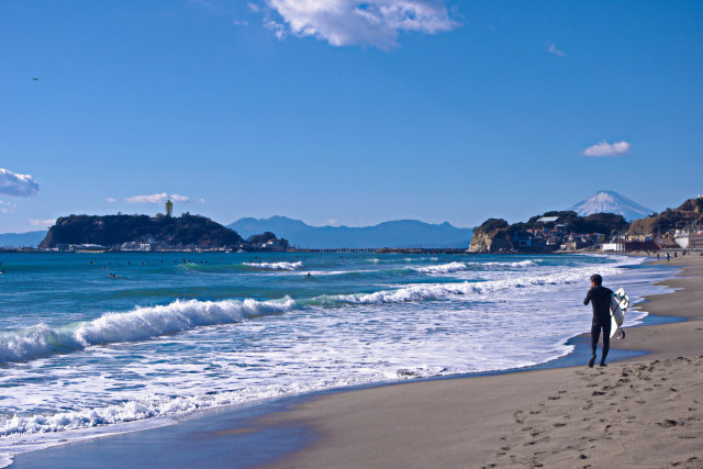 冬の湘南海岸