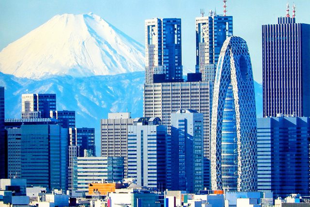 富士山と高層ビル