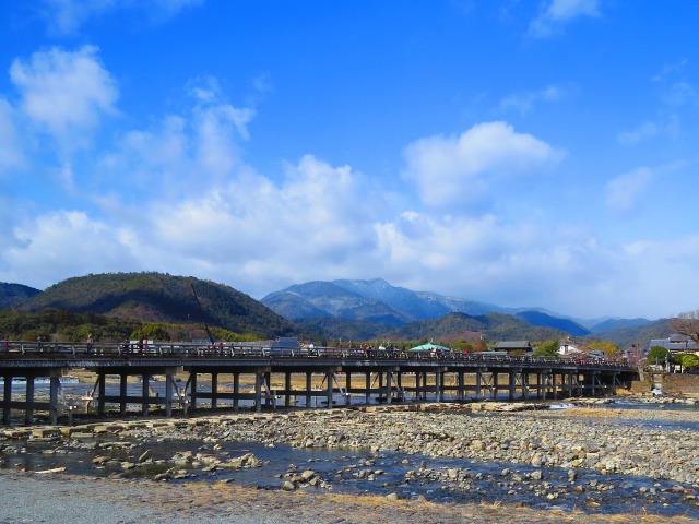 冬の嵐山渡月橋1