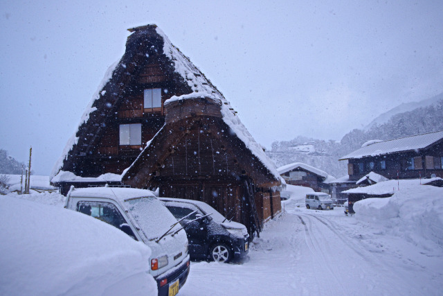 雪の白川郷