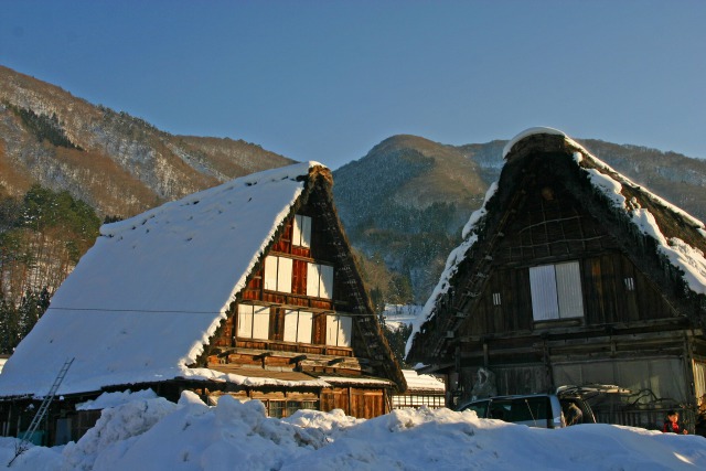 雪の白川郷