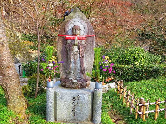 京都清水寺・交通安全音羽地蔵尊