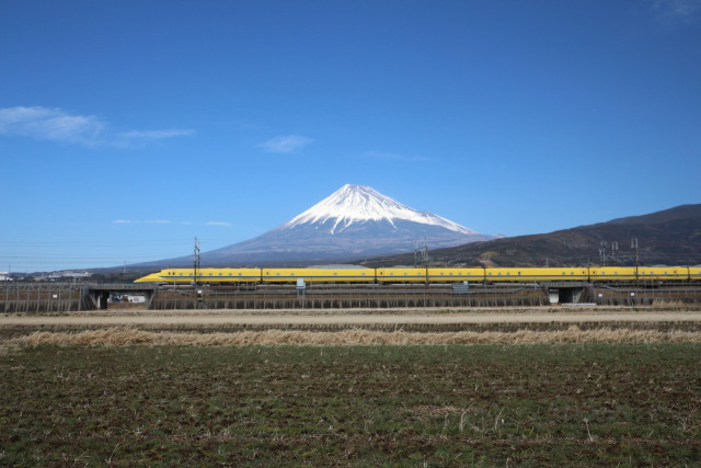 富士山と新幹線