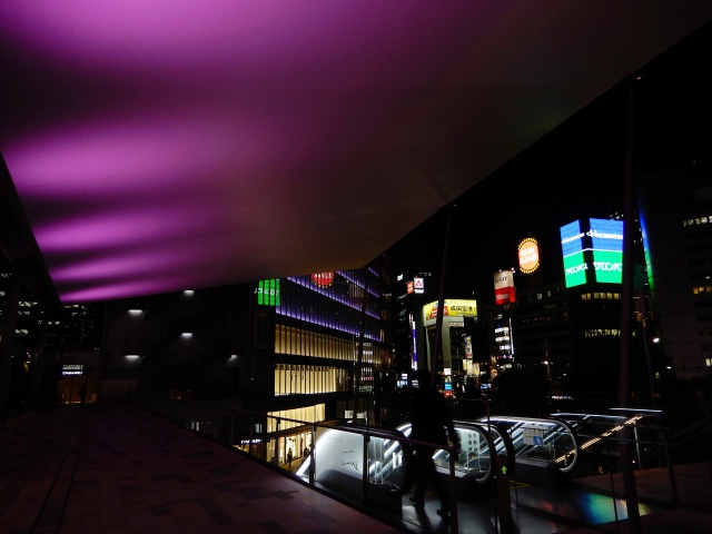 東京駅八重洲口の夜景