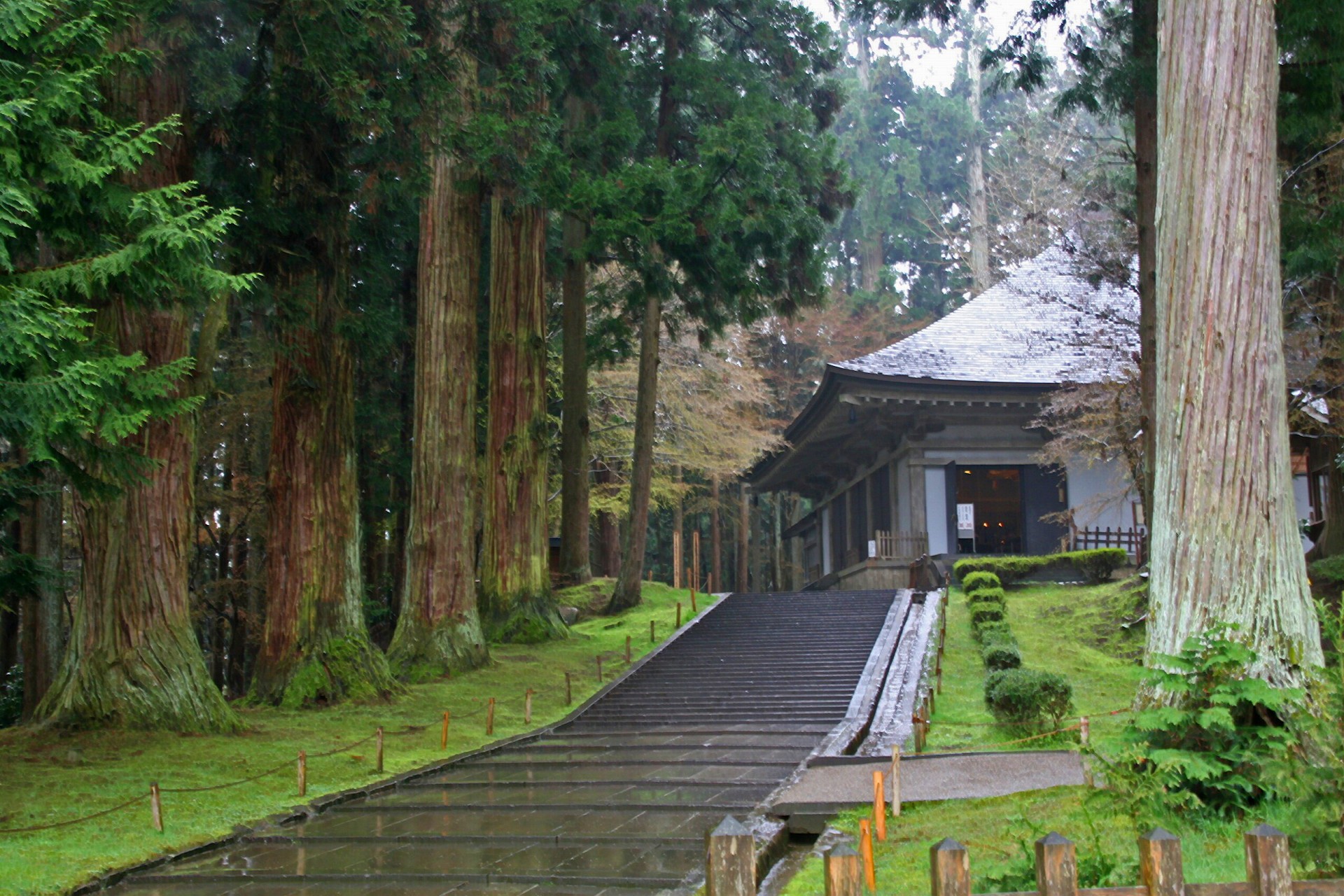 日本の風景 中尊寺金色堂 壁紙19x1280 壁紙館