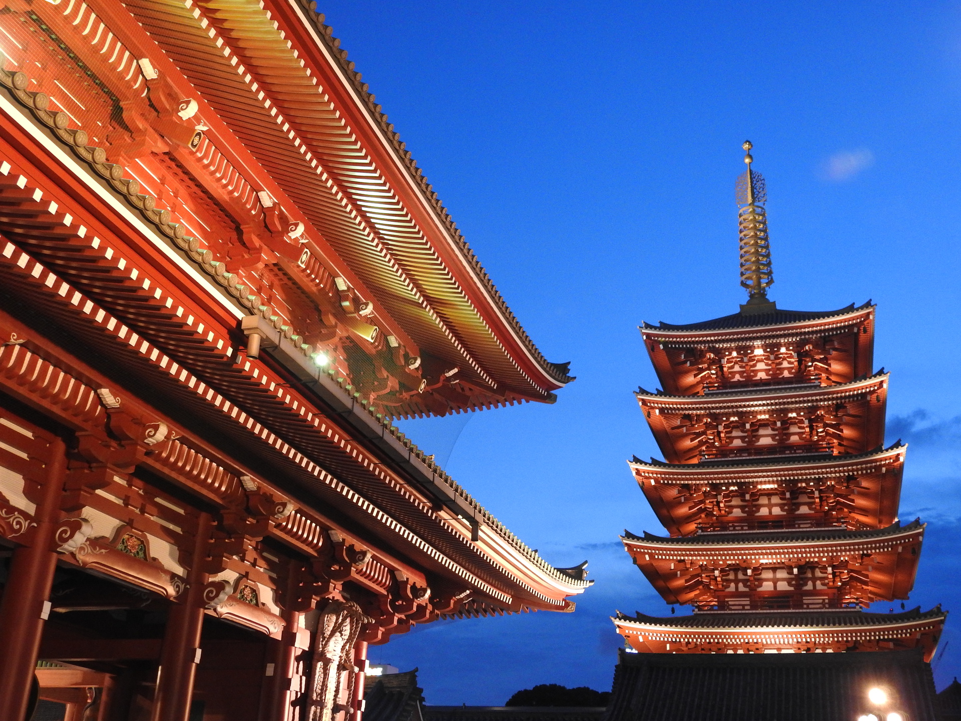 夜景 花火 イルミ 浅草寺ライトアップ 壁紙19x1440 壁紙館