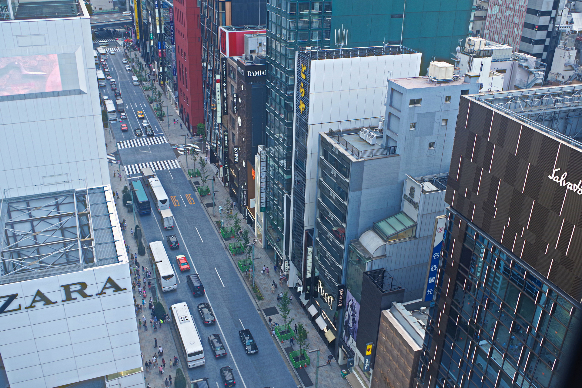 都市 街 室内 見下ろす銀座通り 壁紙19x1280 壁紙館