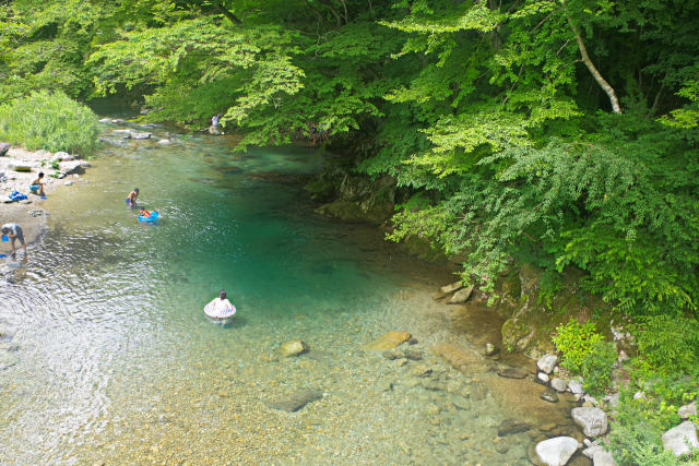 透き通る渓谷 木の俣渓谷