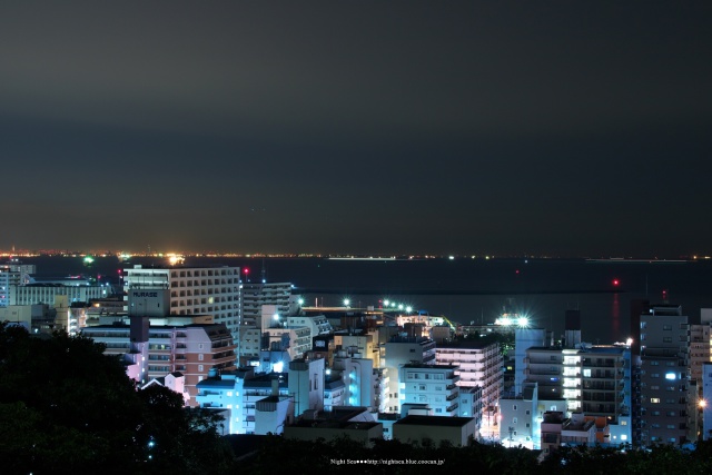 横須賀の夜