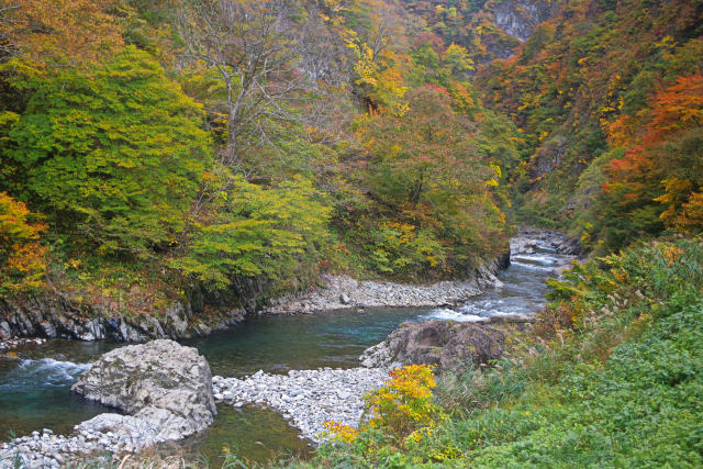 紅葉の清津峡