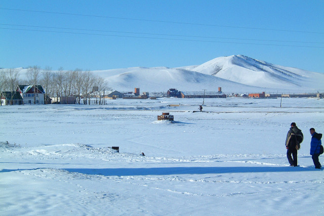 モンゴルの田舎町 冬3