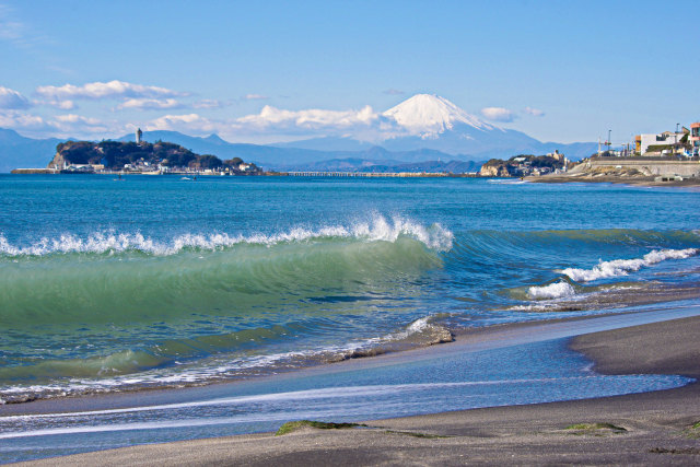 冬の湘南海岸