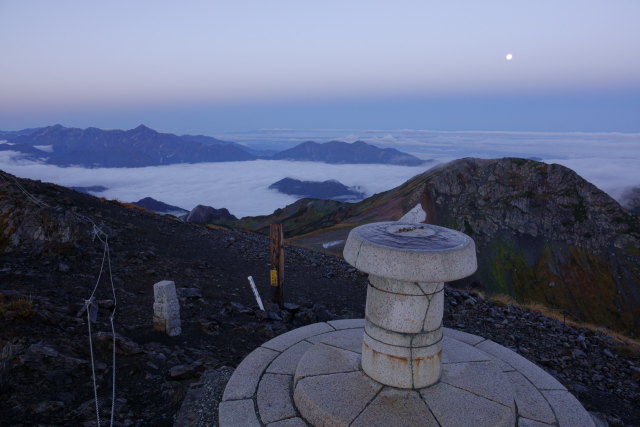 白馬岳山頂にて