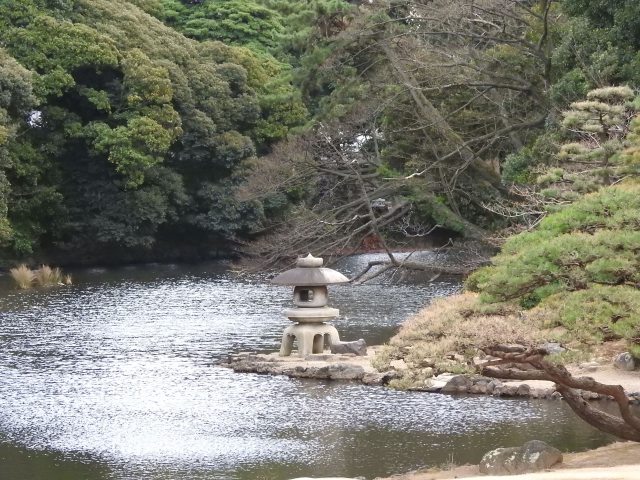 玉藻池の冬景色