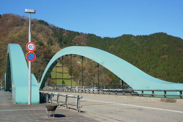 勝山橋