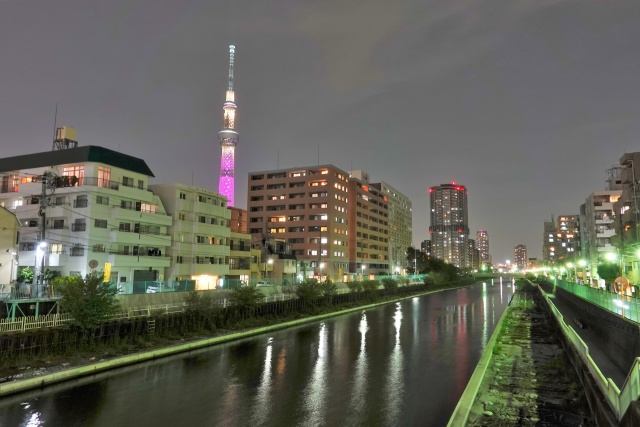 天神橋から見たスカイツリー