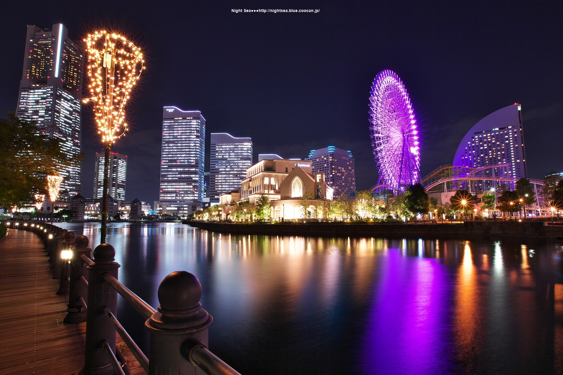 夜景 花火 イルミ 横浜の夜 壁紙19x1280 壁紙館