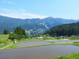 山里の棚田 田植え始まる