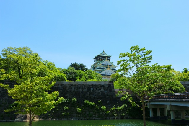 新緑の大阪城