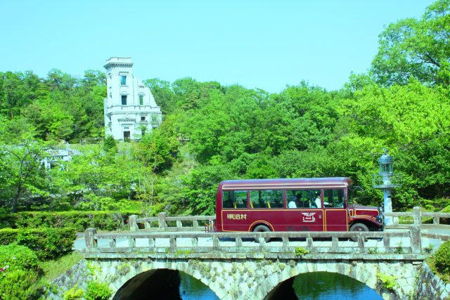 新緑の明治村