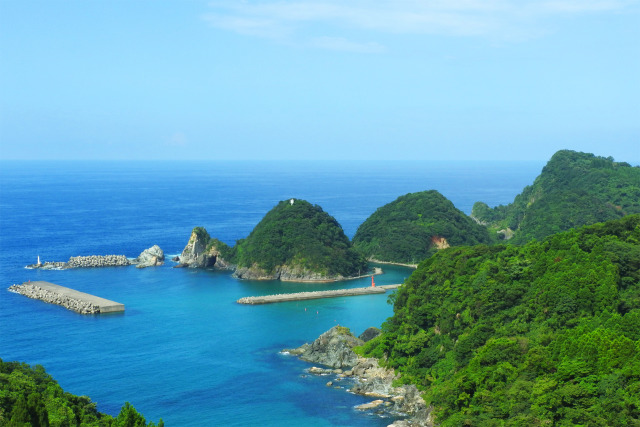 山陰海岸 夏の穏やかな海5