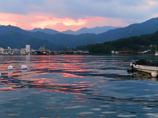 尾鷲港夏の夕暮れ