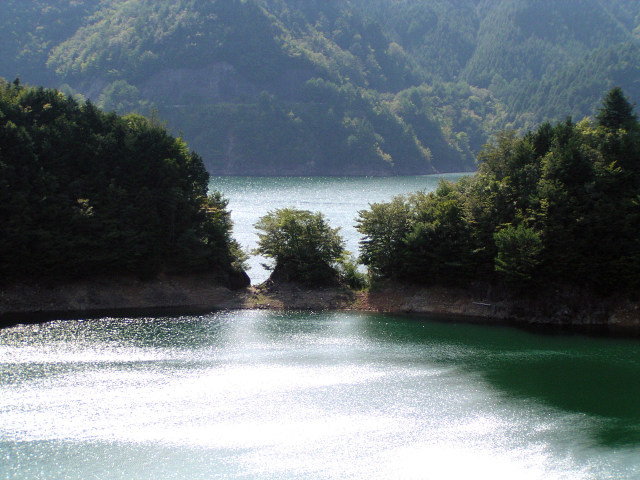 東仙峡金山湖