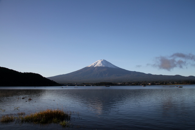 富士山初冠雪