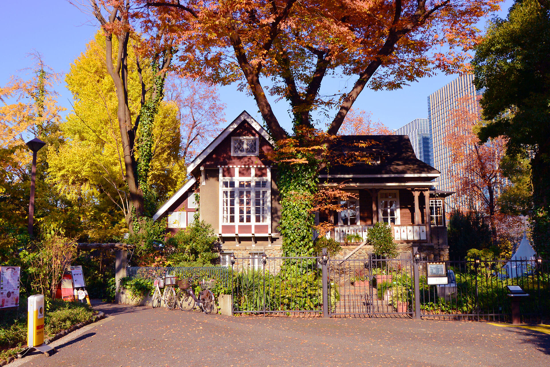 日本の風景 日比谷公園のカフェ 壁紙19x1280 壁紙館