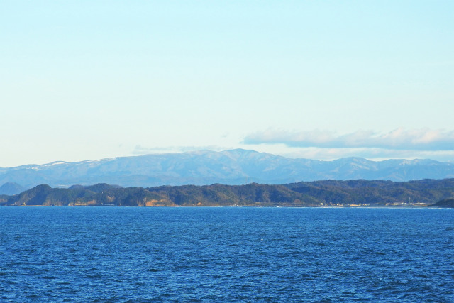 初冬 夕 海 扇ノ山 雪