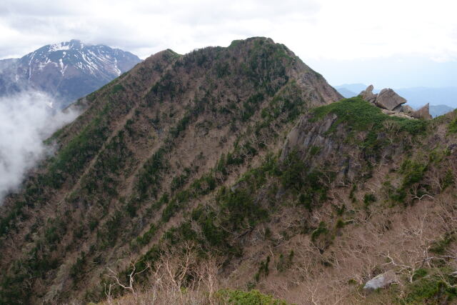 駒津峰