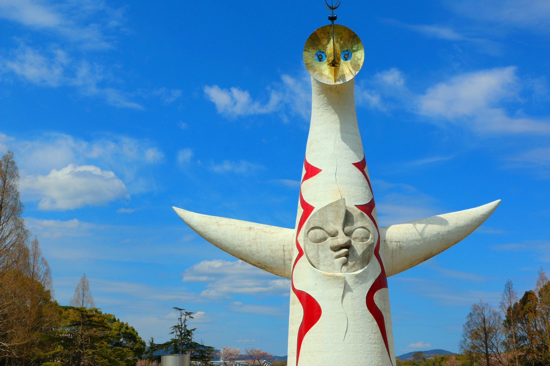 日本の風景 太陽の塔 壁紙19x1280 壁紙館