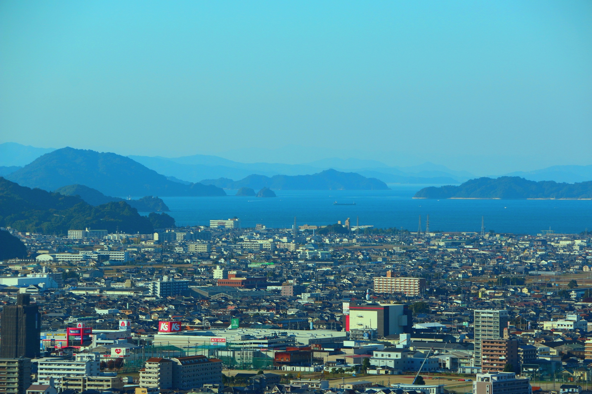 日本の風景 松山市の街並み 壁紙19x1280 壁紙館