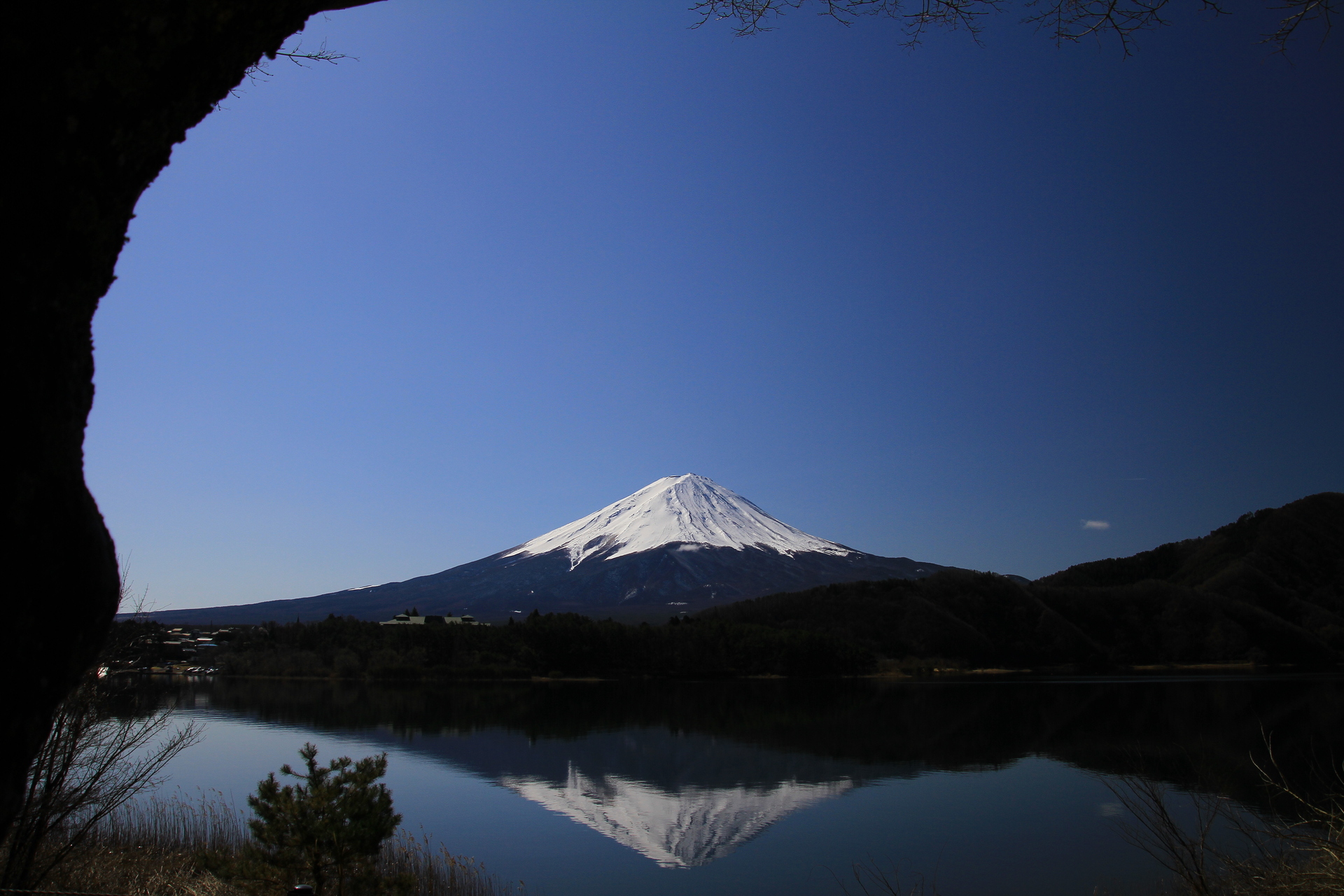 日本の風景 綺麗な逆さ富士 壁紙19x1280 壁紙館