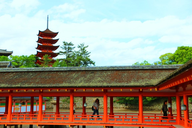 厳島神社