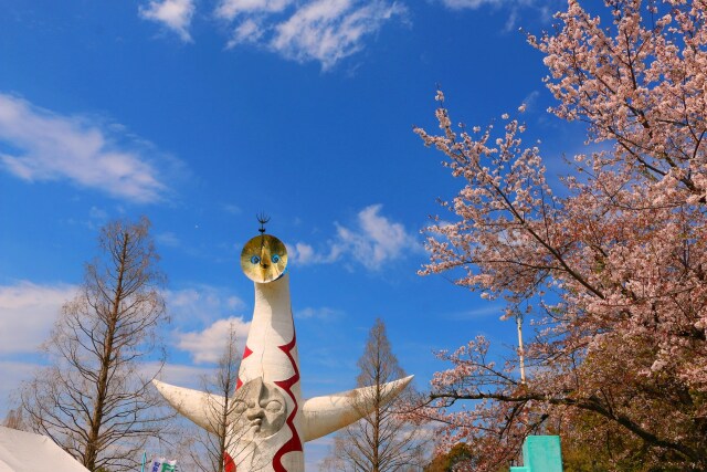 太陽の塔