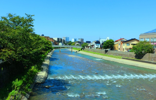 初夏の金沢市