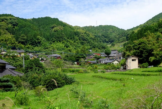 梅雨晴れの山里