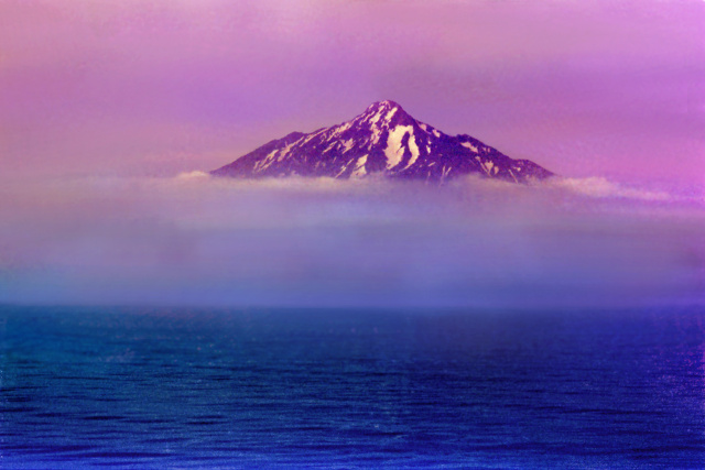 海に浮かぶ山・利尻山～1977年