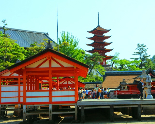 厳島神社