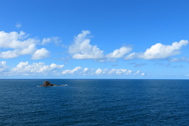 山陰海岸 夏 海と雲 5