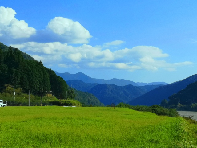 初秋の里山