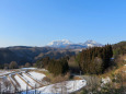 雪の大山 5 山里から