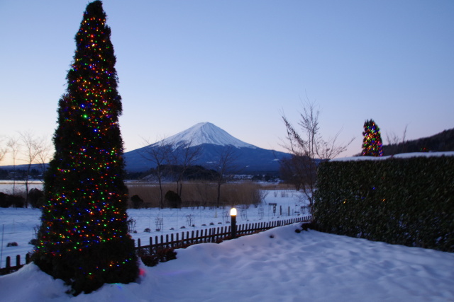 早朝の富士山