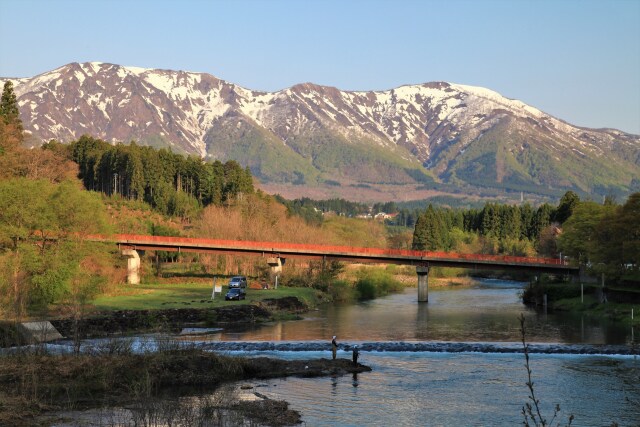 早朝の釣り風景