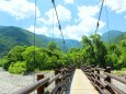 夏の上高地明神橋