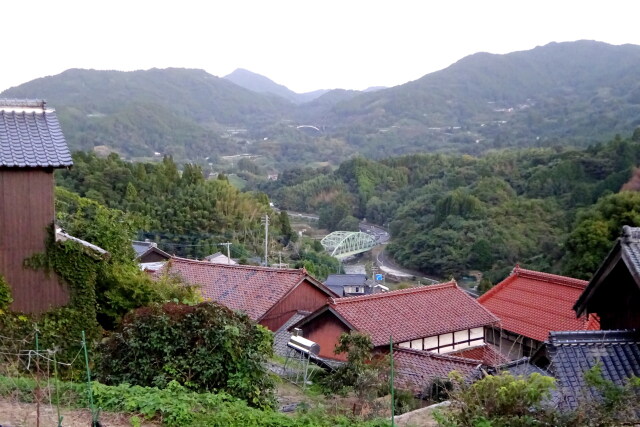 静かな山村の秋