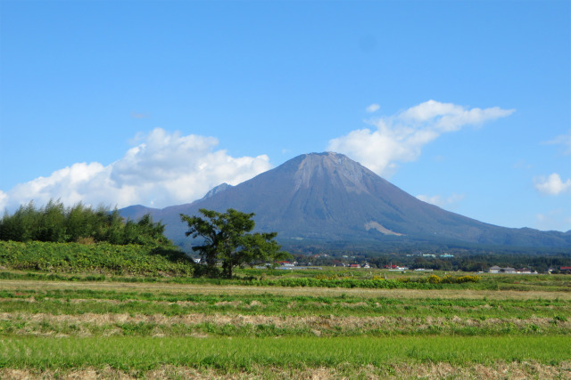 秋進む山 29 大山